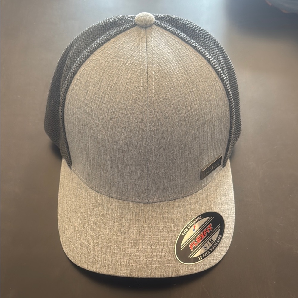 Hurley Flex fit S/M Gray Cap